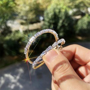 *- "NEW" GOLD WHITE DIAMOND 💎 7.4 gram HOOP EARRINGS